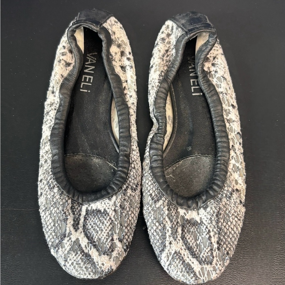 Vaneli Women's Snakeskin Ballet Flats size US Women’s 4.5 in Black/Gray/White